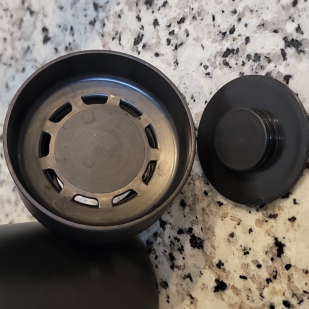 Fellow Carter Move +360° Sip Lid Tumbler 16oz - Picture 10 of 12